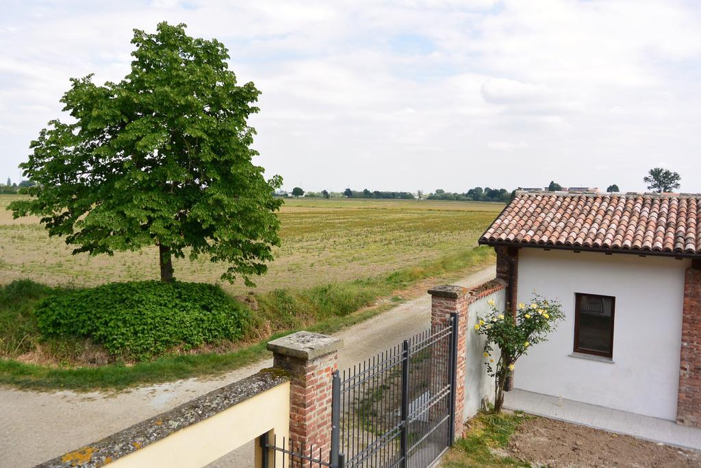 Agriturismo Cascina Mora Pavia Dış mekan fotoğraf